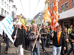 01 Mai Demo WUE ist bunt nicht braun 1